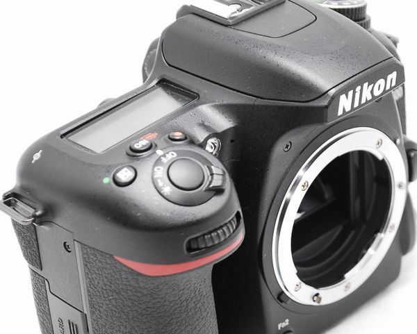 【新品同様の超美品 668ショット・メーカー保証書付き】Nikon ニコン D7500_画像6