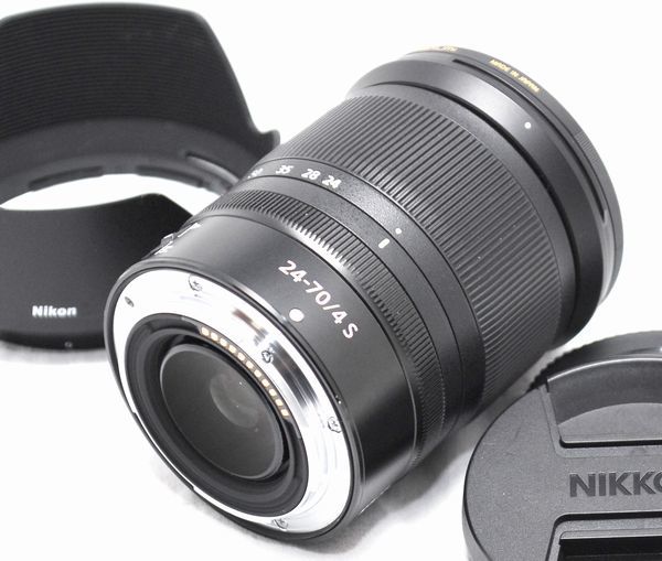【新品・未使用】】Nikon ニコン NIKKOR Z 24-70mm f/4 S_画像3
