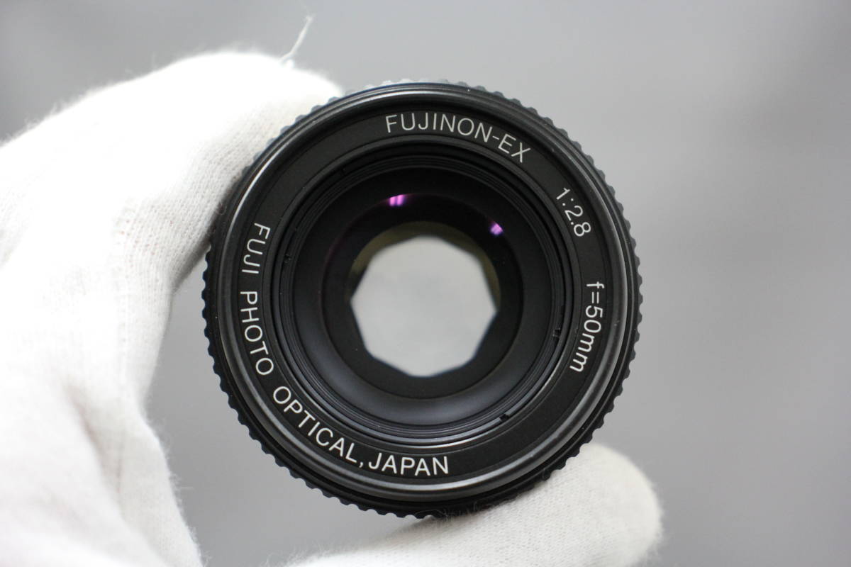 ■アキバカメラ■　フジ（FUJI）　FUJINON-EX 50mm F2.8 と ニコン（Nikon）　EL-NIKKOR 50mm F2.8　難あり品です_画像2