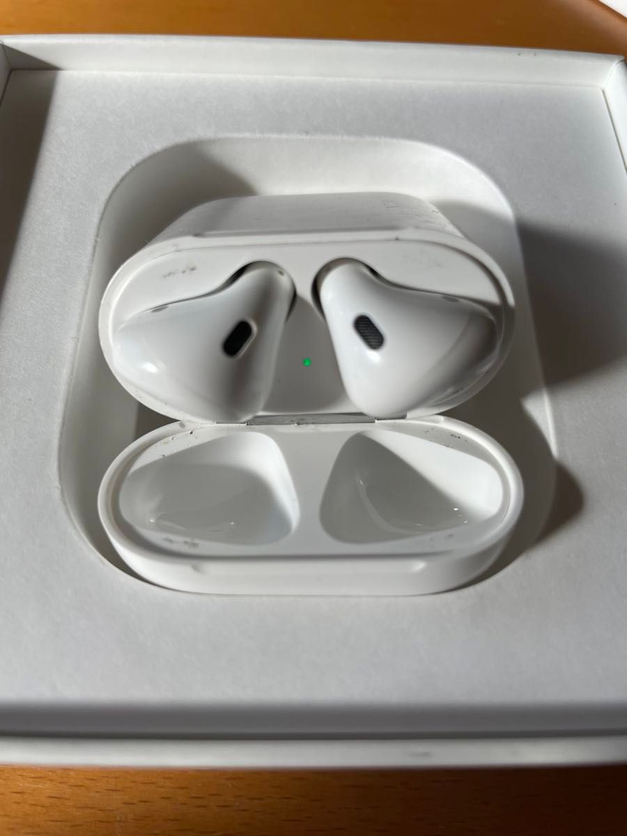 airpods 第一世代 Apple ワイヤレスイヤホン アップル