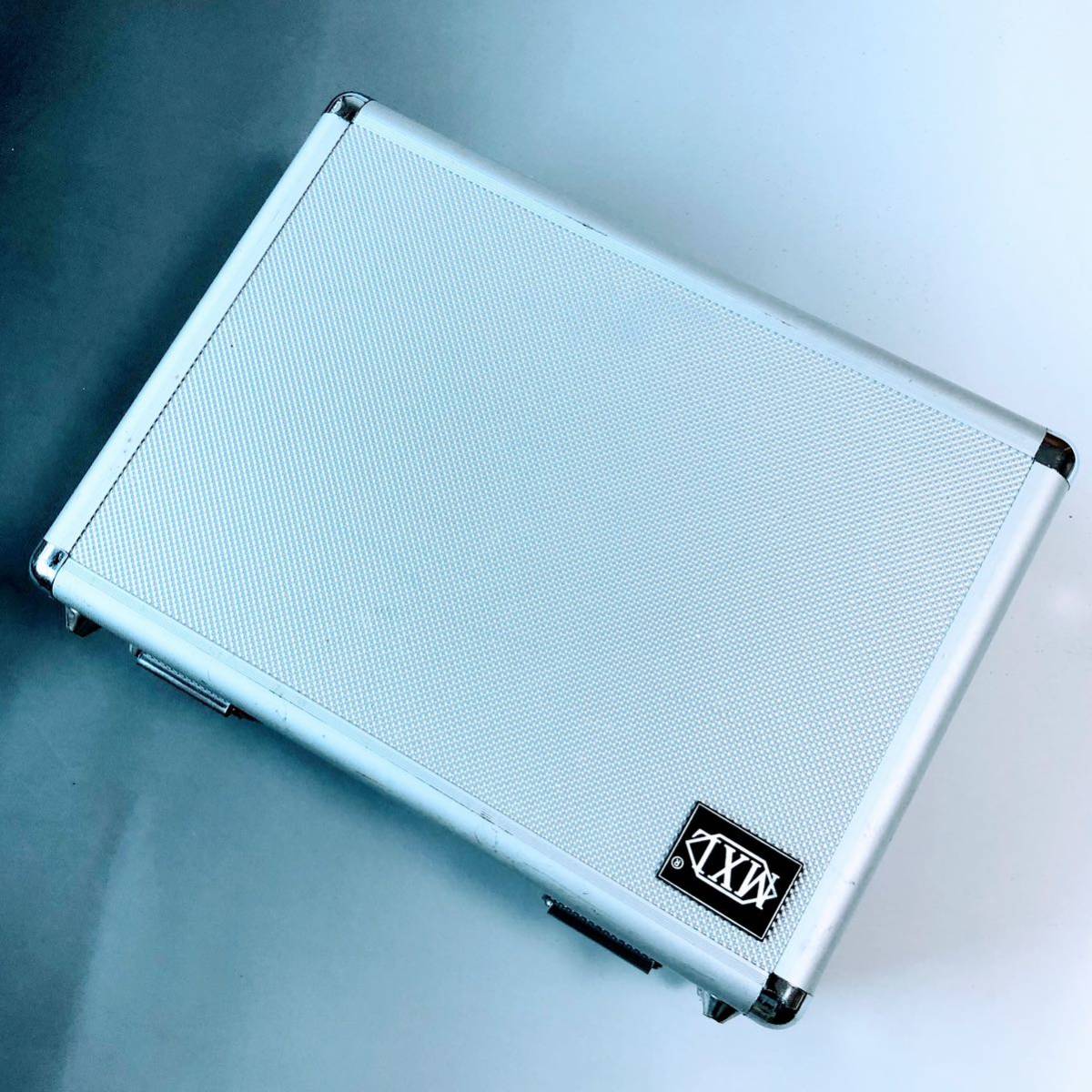 MXL コンデンサーマイク V67G-HE プレッシャーグラデュエントタイプコンデンサー 単一指向性 ヴォーカル 高音質 エムエックスエル 動作品の画像10