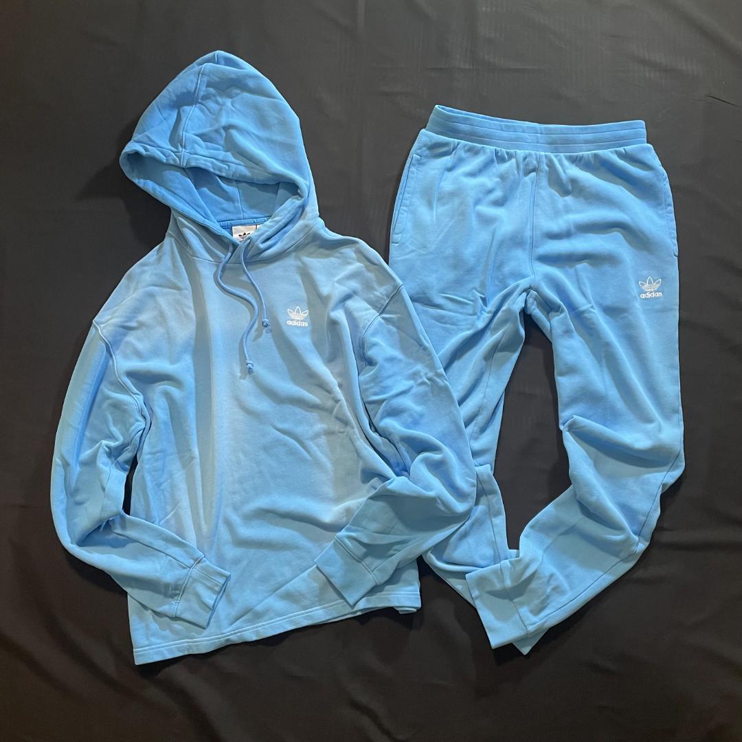 20-60代からのファッション通販 新品 パーカー スウェット Msize 上下セットアップ adidas アディダス