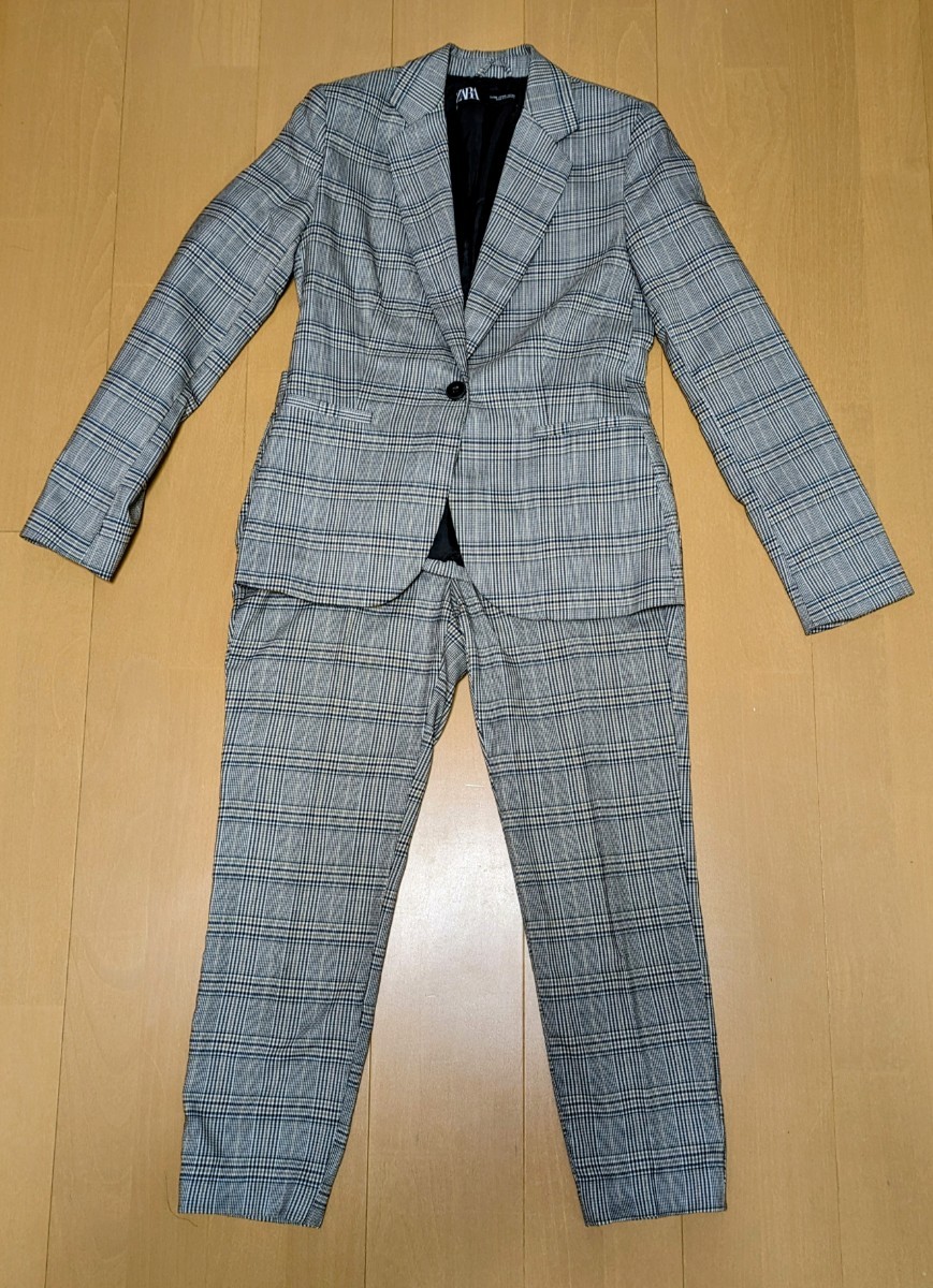 【美品】ＺＡＲＡチェック柄★パンツスーツ★サイズUSA04(EUR36)_パンツスーツです