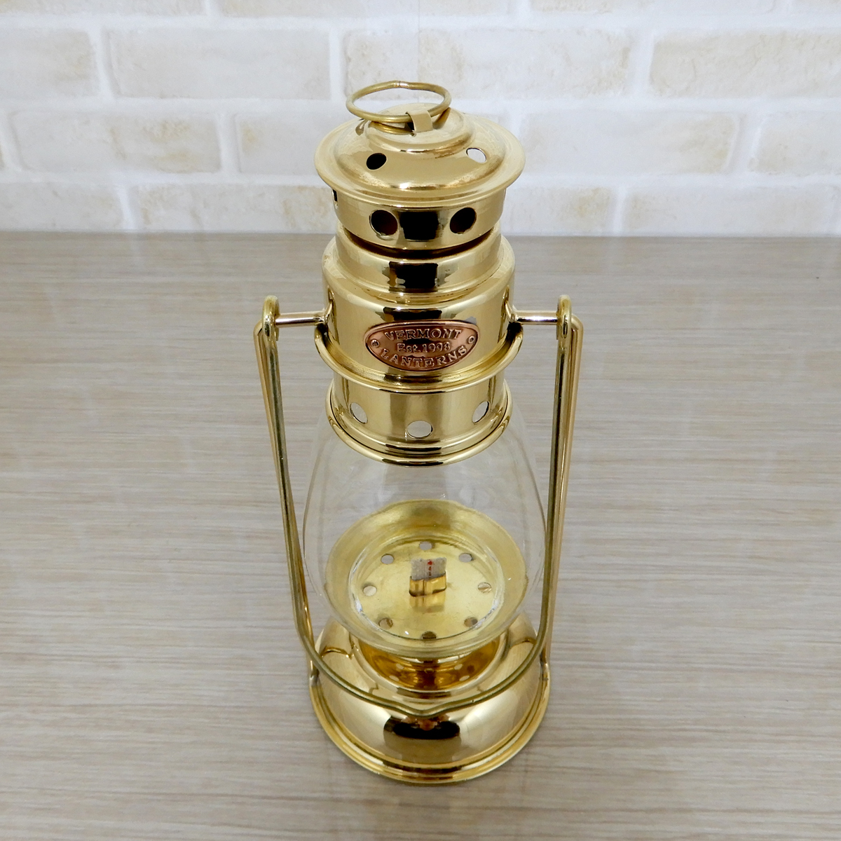 替芯付【送料無料】新品 Skaters Style Oil Lantern - Solid Brass 【日本未発売】 ◇スケーターズ 真鍮 ハリケーンランタン ブラス 未使用_画像4