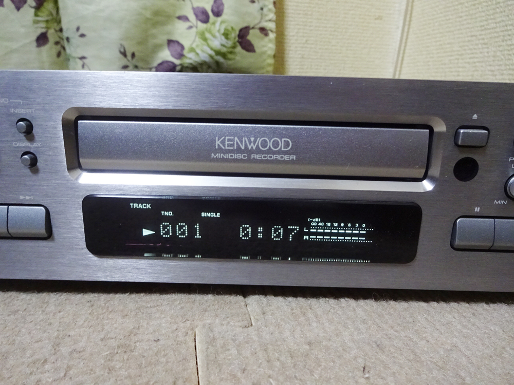 KENWOOD／ケンウッド MDデッキ　DM-1001　難有りジャンクにて_画像2