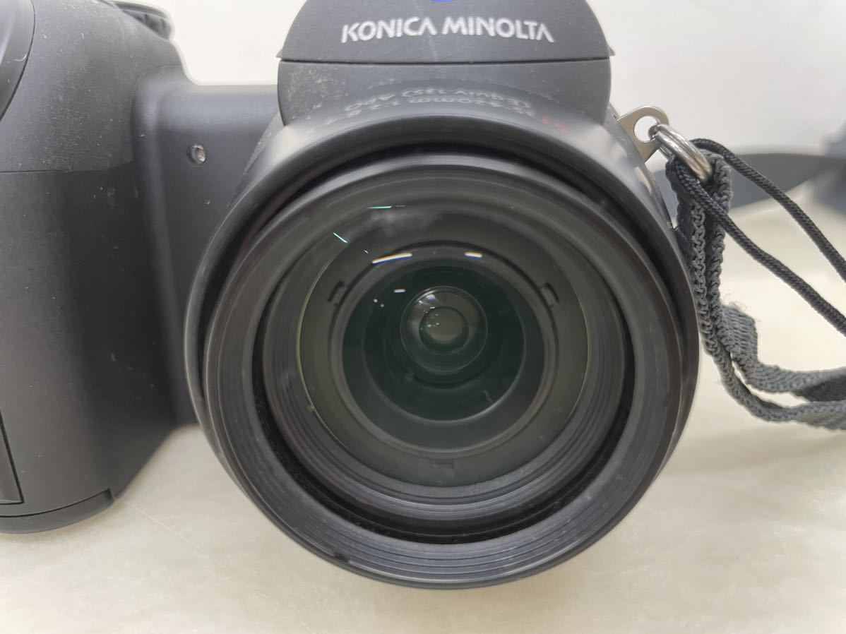 【動作品】KONICA MINOLTA コニカミノルタ DiMAGE Z3 4.0 MEGA PIXELS デジタルカメラ GT 35-420mm 1:2.8-4.5 レンズ ケース付き_画像3