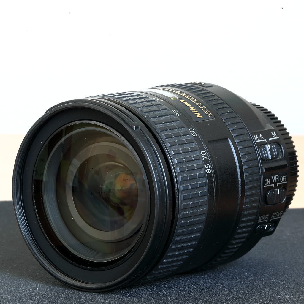 Nikon AF-S DX NIKKOR 16-85mm f/3.5-5.6G ED VR 美品_画像7