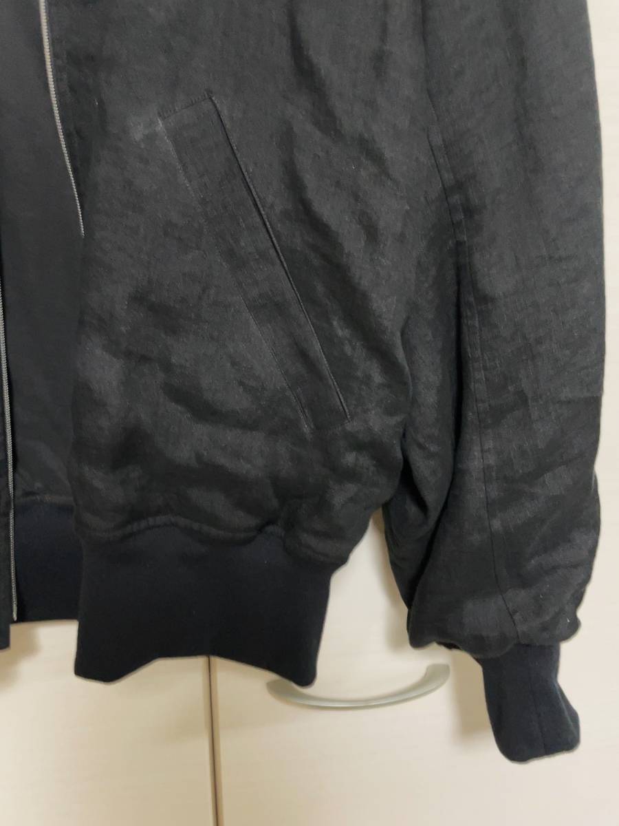 comoli リネンWクロス ジップブルゾン comoli リネンWクロス ジップブルゾン