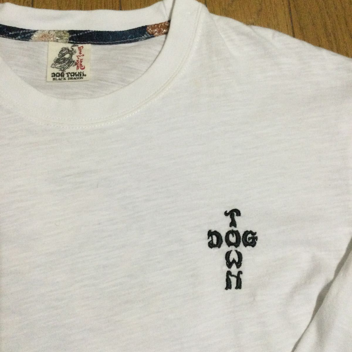 希少　DOG TOWN ドッグタウン　黒龍　長袖Tシャツ　英文字刺繍