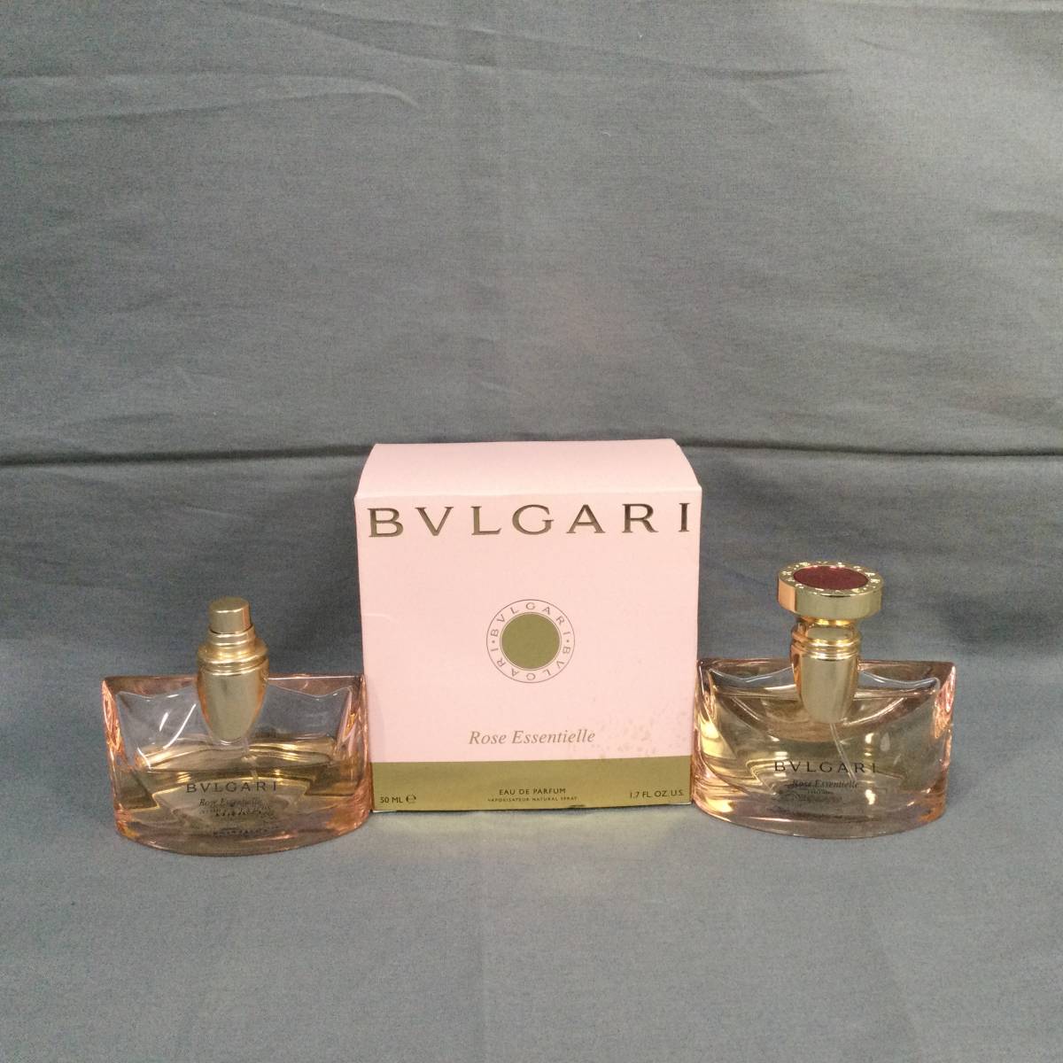 561/9　GJ60049　香水　BVLGARI　ブルガリ　Rose　Essentielle　50ｍｌ　2点　セット　まとめて_画像1
