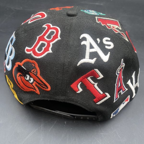 G0117H77 未使用 ニューエラ キャップ コラボキャップ NEW ERA オール チームロゴ ブラック メンズ　9FIFTY Team Logo Allover_画像4