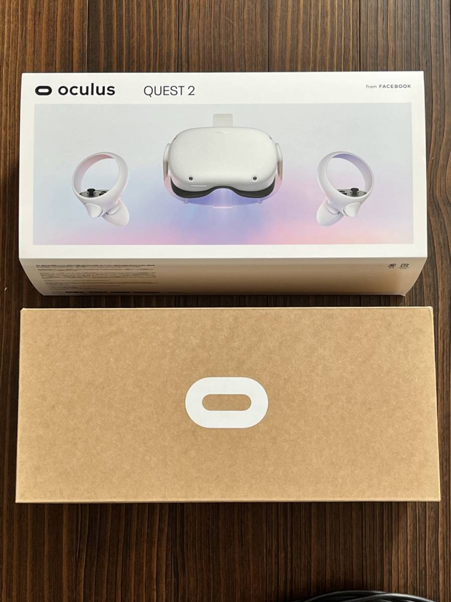Meta Quest 2 64GB（Oculus Quest 2) 【中古】総計8メートル（3m+5m）USB3.2Gen1ケーブル付属 動作確認済み_外箱