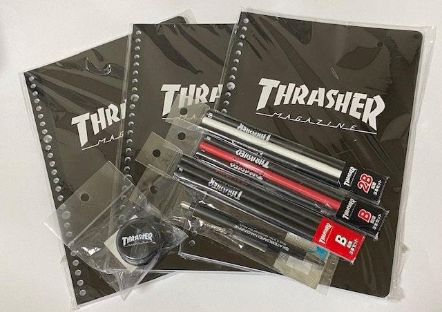 THRASHER スラッシャー 文具セット ルーズリーフノート 3冊 + 鉛筆 9本 ＋ ボールペン ＋ 鉛筆削り 展示品_画像1