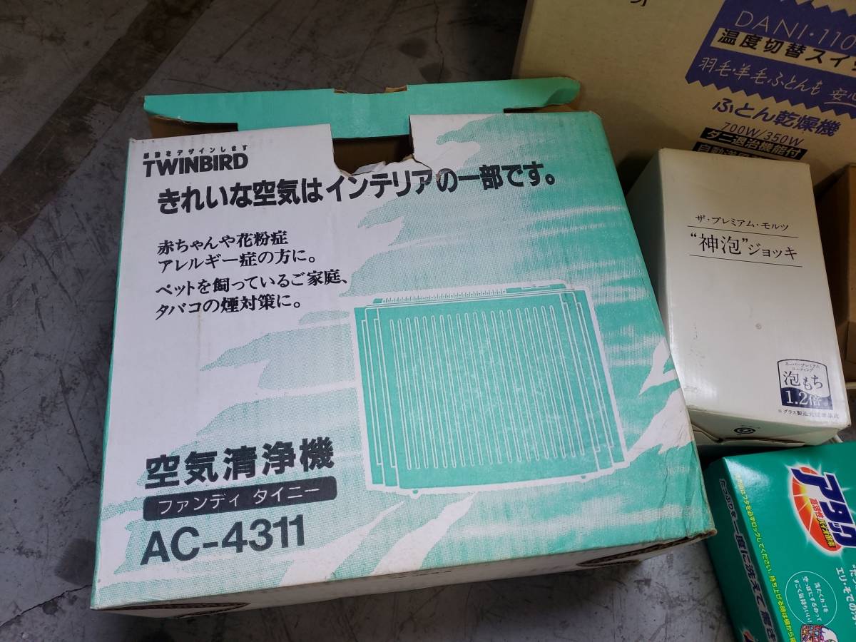 *1500 jpy prompt decision! upcl J-347 miscellaneous goods consumer electronics summarize . large amount assortment various takoyaki ... air purifier mixer futon dryer iron etc. 