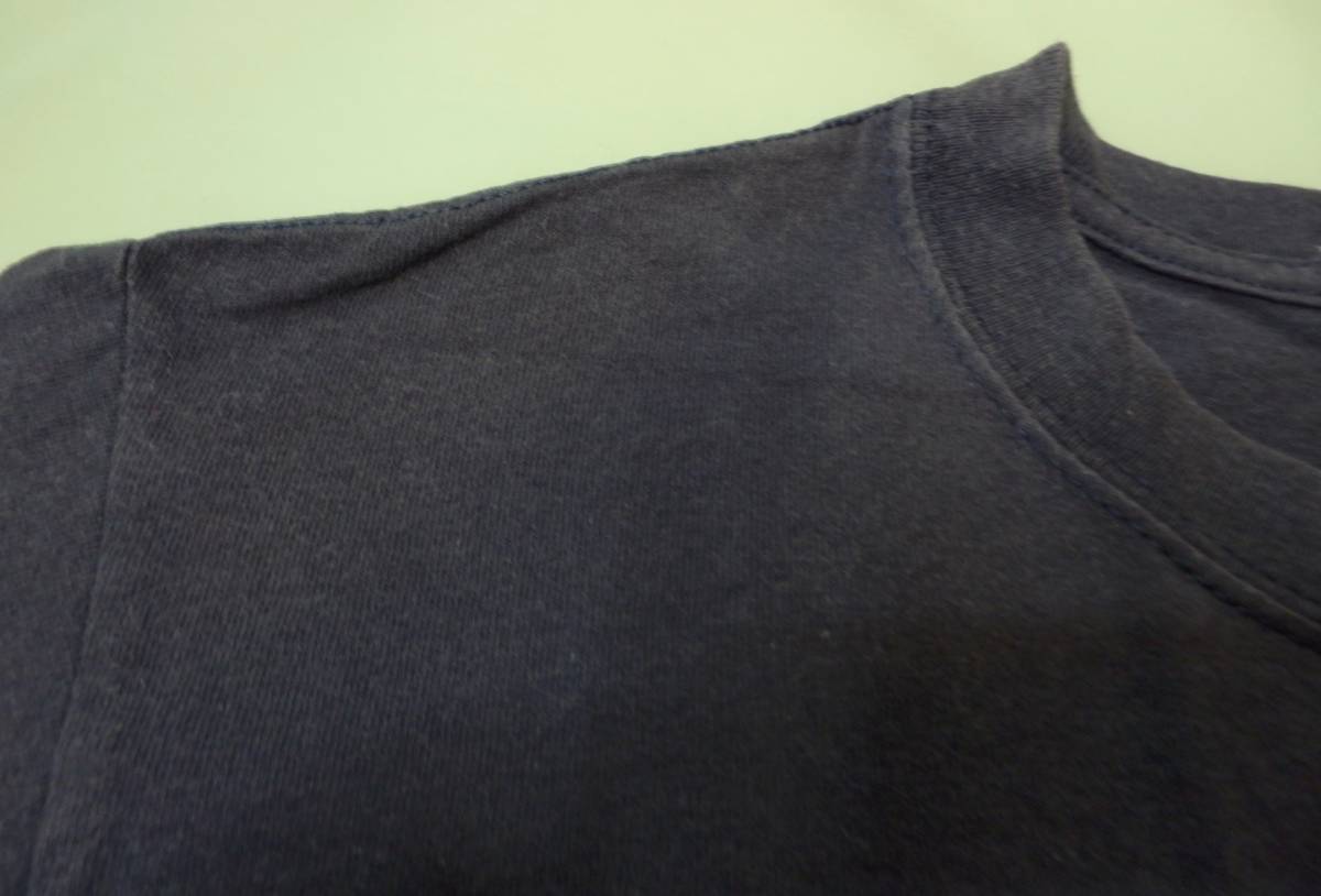 希少 ヴィンテージ品 EDIFICE エディフィス PEUGEOT プジョー コラボ ロゴ Tシャツ サイズM 正規品_少しアタリの様な色あせが見られます。(右)
