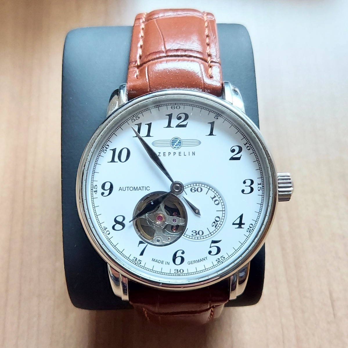 ZEPPELIN　ツェッペリン 腕時計 LZ127　自動巻き　裏ぶたスケルトン_画像3