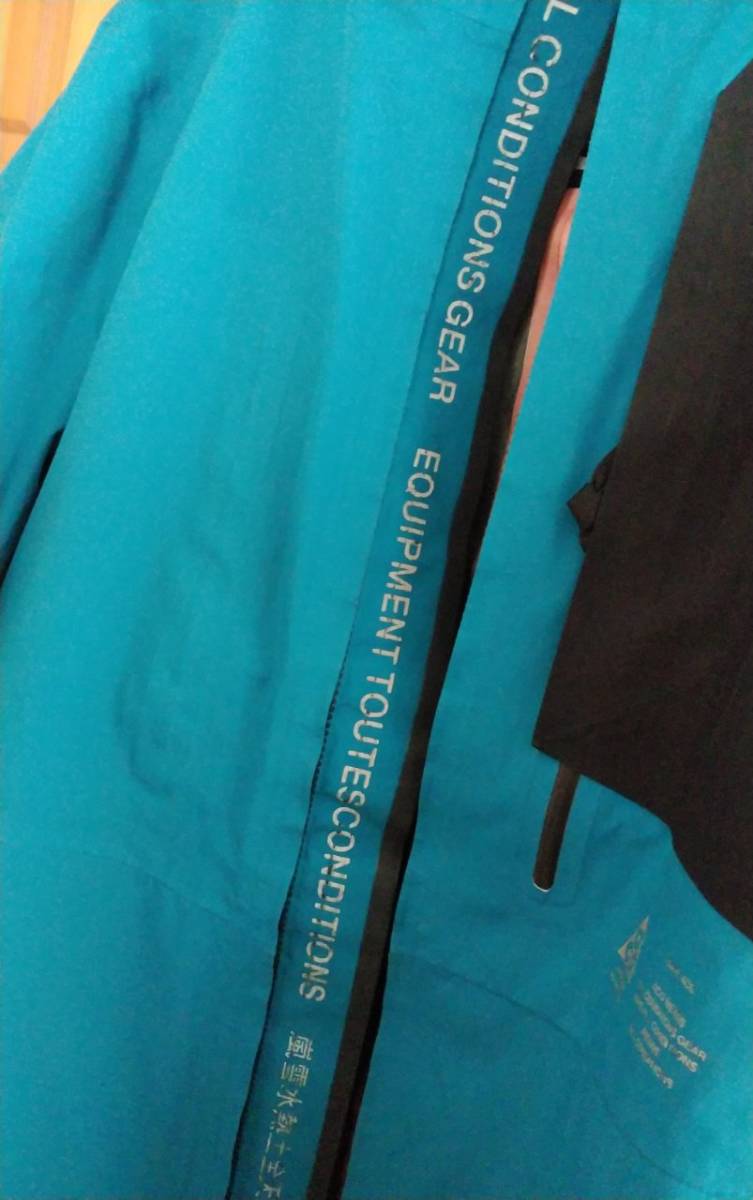 NIKE LAB ACG ２IN1 GORE-TEX JKT Mサイズ ナイキラボ　ゴアテックス インナージャケット付き　ブルー　acronym _画像3
