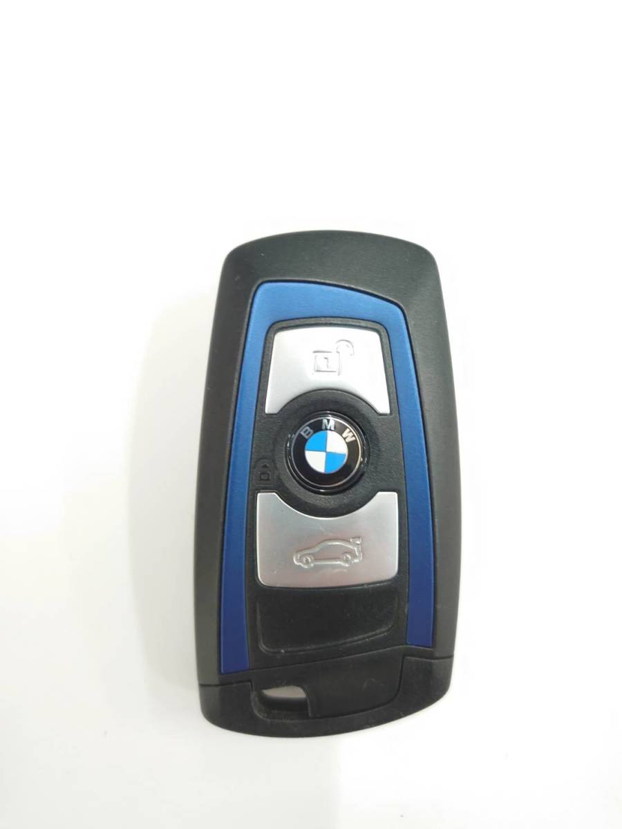 BMW 1シリーズ DBA-1B30 (2014年6月初年度登録) 純正 スマートキー 鍵 NO.427_画像1