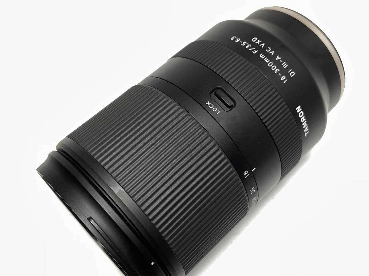 タムロン 18-300mm F3.5-6.3 Di III-A VC VXD ソニーE B061_画像5