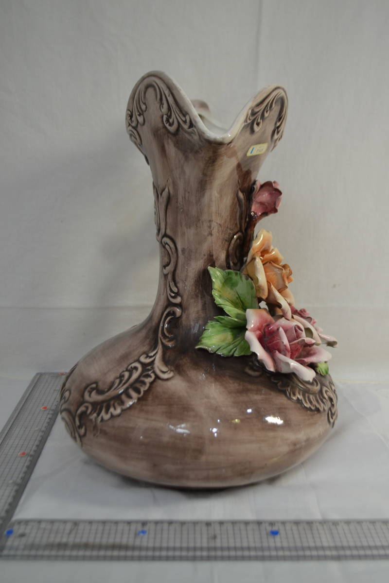 D10）イタリア製　フラワーベース　花瓶　バラ　水さし型　_画像4