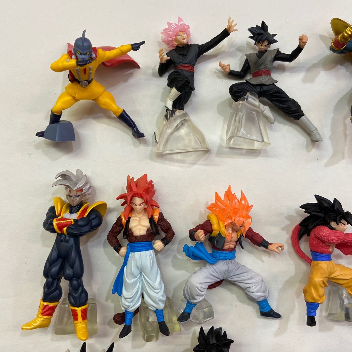 Yahoo!オークション - 【まとめ売り】ドラゴンボール フィギュア Yahoo!オークション - 【まとめ売り】ドラゴンボール フィギュア