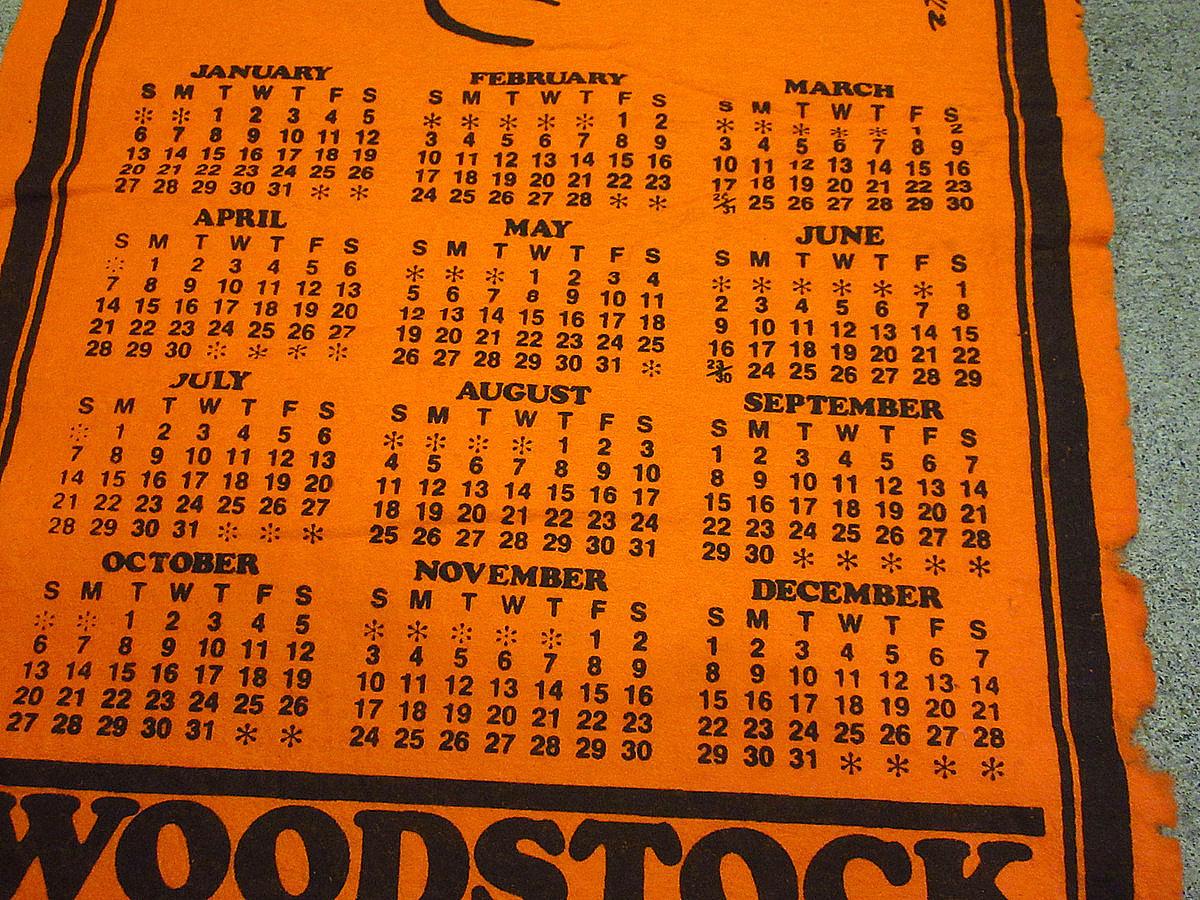 ビンテージ70's●WOODSTOCK 1974年フェルトバナーカレンダー橙●240110i8-signウッドストックピーナッツスヌーピーサインタペストリー