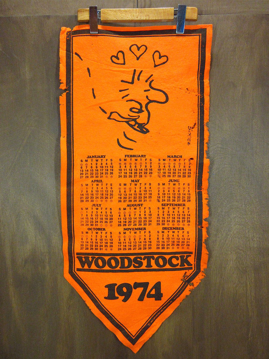 ビンテージ70's●WOODSTOCK 1974年フェルトバナーカレンダー橙●240114i8-signウッドストックピーナッツスヌーピーサインタペストリー