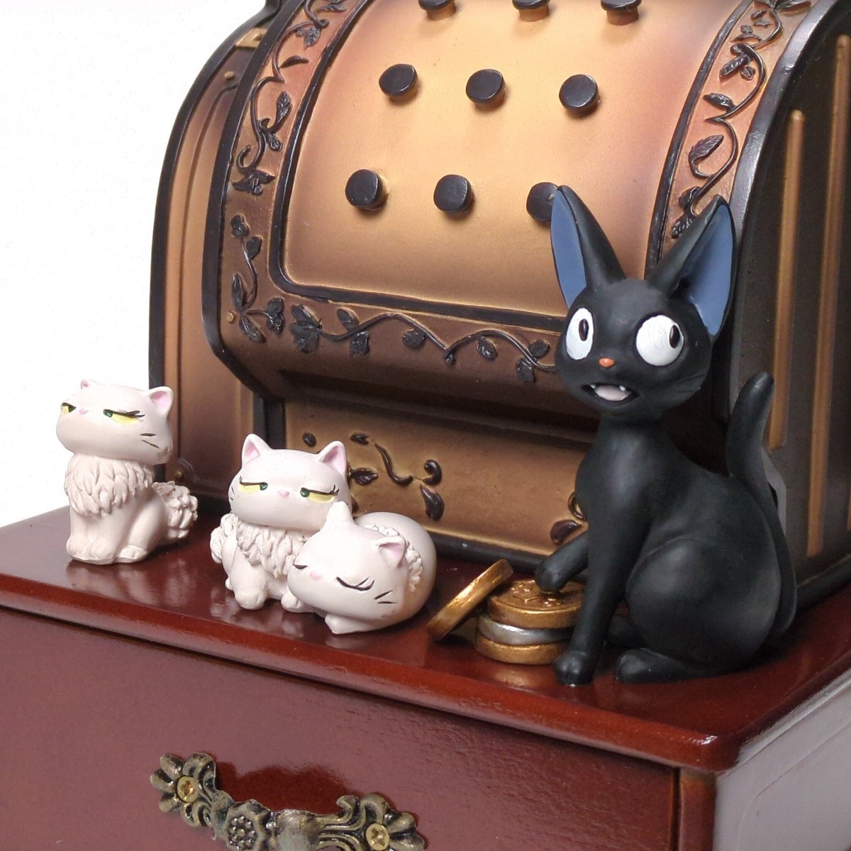  Benelli k Studio Ghibli Majo no Takkyubin jiji. . shop .. music box case attaching 