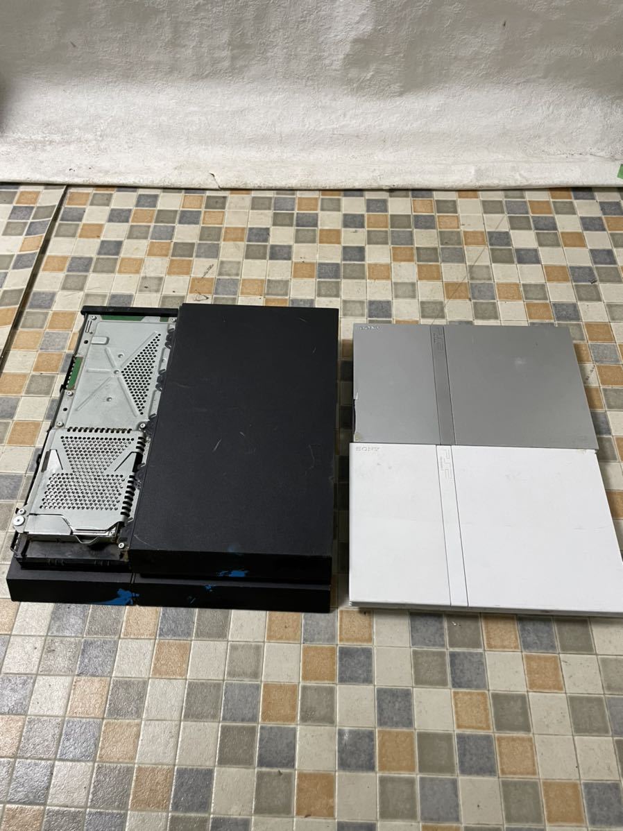 PS4 PS2 本体　3台　まとめ_画像1