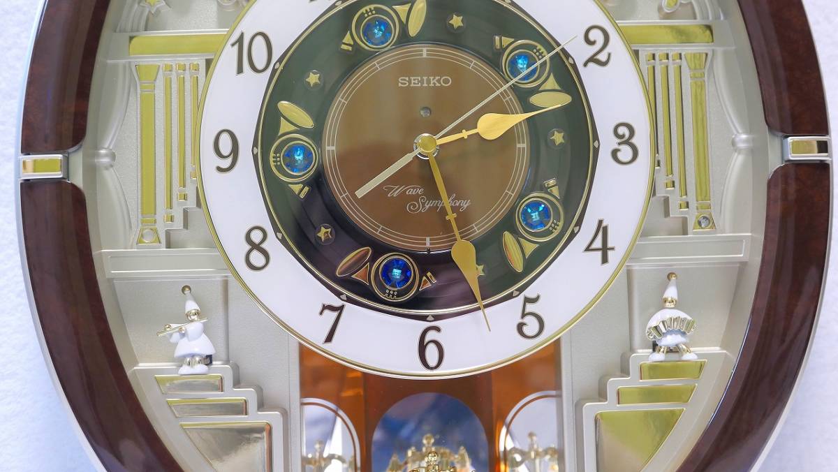 【美品】SEIKO セイコー　 電波掛け時計 　からくり時計 　メロディー30曲　メーカー品番：RE571B　動作確認済　_画像3