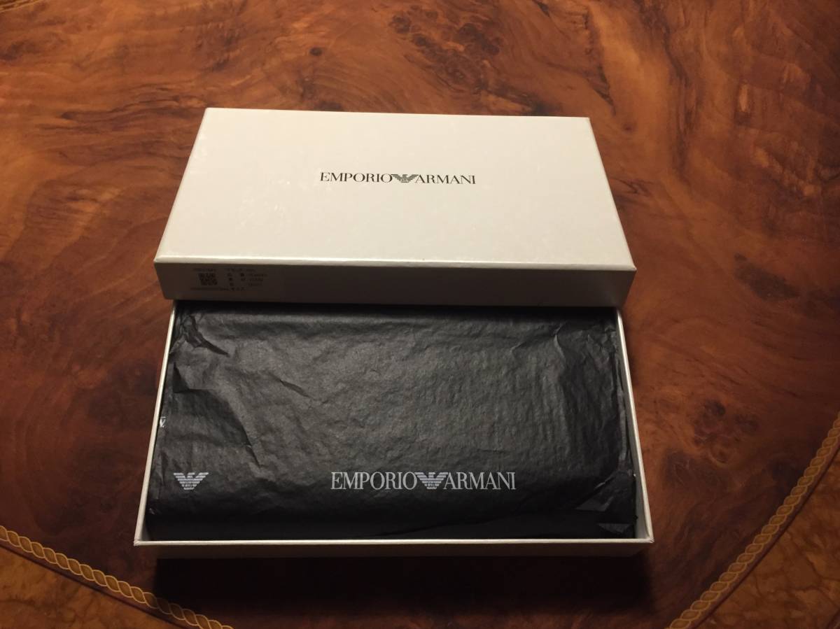 新品未使用 EMPORIO ARMANI エンポリオ アルマーニ・長財布ラウンドファスナー・オリジナルBOX・ライトグレー・送料480円～_画像5