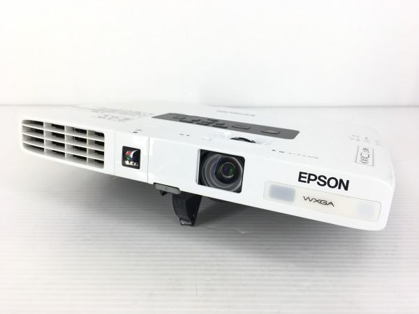 EPSON EB-1761W ビジネスプロジェクター ランプ使用時間：高1502h 低72h 高輝度2600lm リモコン・VGAケーブル付 動作確認【送料無料】_画像3