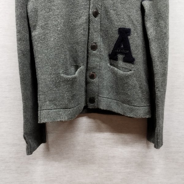 A21 Abercrombie & Fitch レタード カーディガン XL ダークグレー レイヤード アメカジ カジュアル アバクロンビー＆フィッチ_画像5