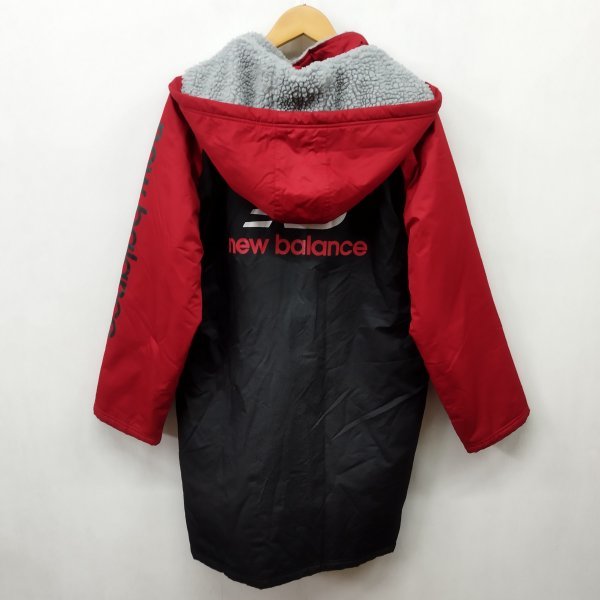 A550 NEW BALANCE New balance bench coat Kids size 160 reverse side boa fleece nylon sport red black soccer Logo 