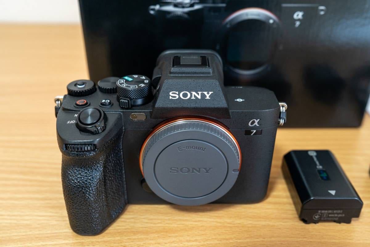 ★ソニー　SONY・α7Ⅳ (ILCE-7M4) 美品★_画像2