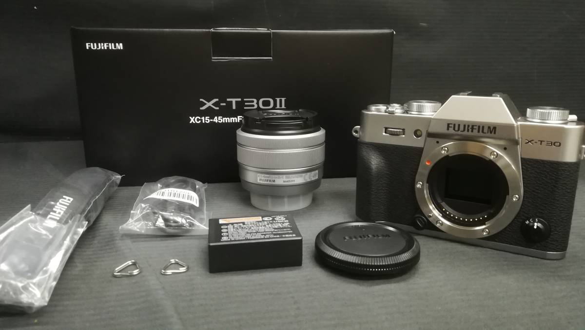 【美品♪】FUJIFILM 富士フィルム X-T30Ⅱ XC 15-45mm レンズキット ミラーレス カメラ/シルバー/動作品_画像1