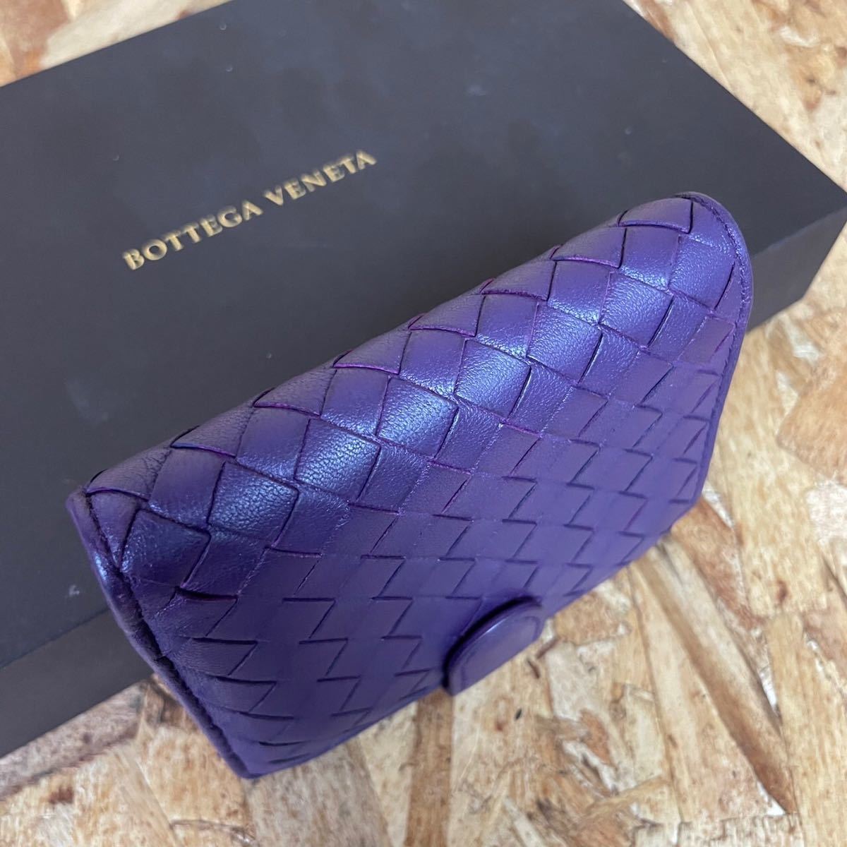 1円~美品 ボッテガヴェネタ イントレチャート ラウンドファスナー BOTTEGA VENETA 財布 男女 コンパクト ボタン良好 二つ折り財布_画像3