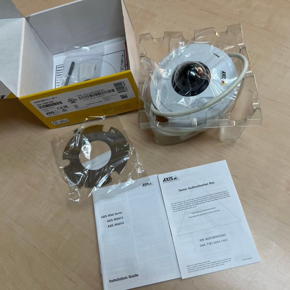 【在庫処分】アクシス AXIS M5013 PTZ ドーム　ネットワークカメラ（新品未使用品）未開封品送付！