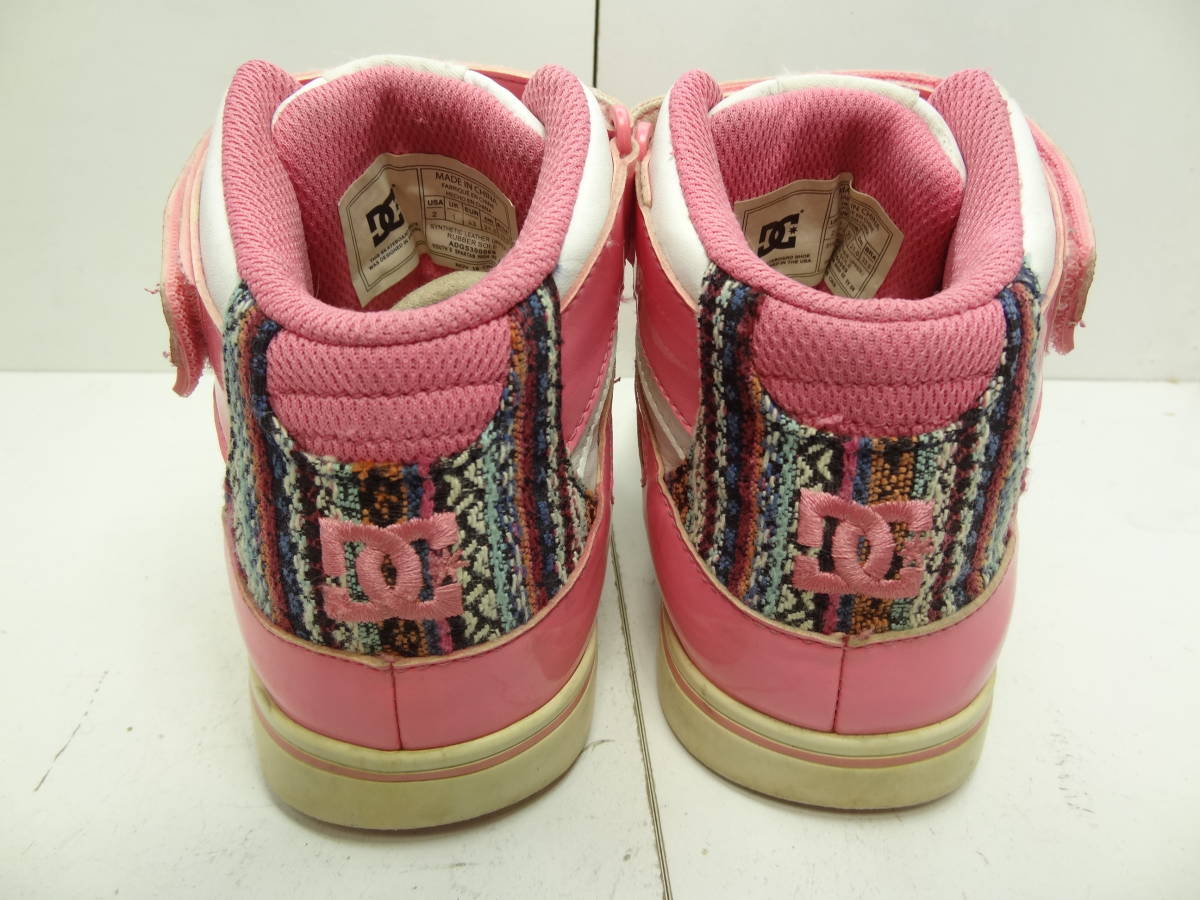 全国送料無料 DC SHOES 子供靴キッズ女の子 ピンクX白色 エナメル使いハイカット スニーカーシューズ 21cm_画像6
