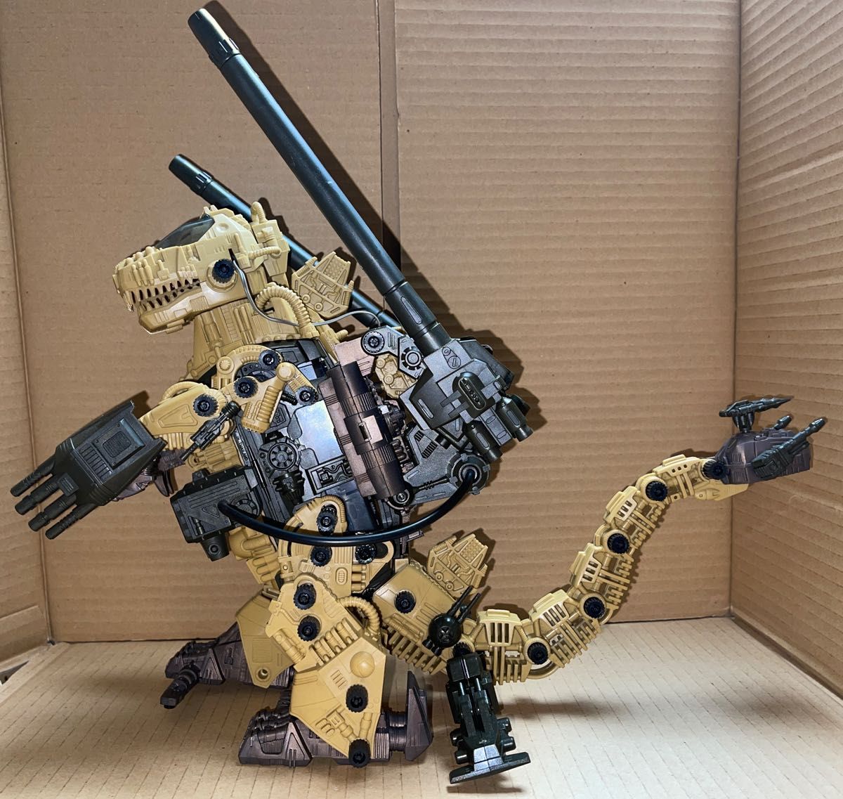 ゾイド【ゴジュラス ジオーガ】組立済み|Yahoo!フリマ(旧 ゾイド【ゴジュラス ジオーガ】組立済み|Yahoo!フリマ(旧
