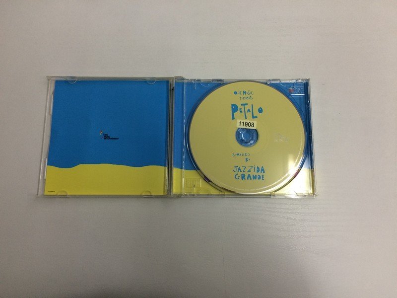 G2 52849 ♪CD「ODE Music Presents PETALO Compiled by JAZZIDA GRANDE」ODES0012【中古】_画像2