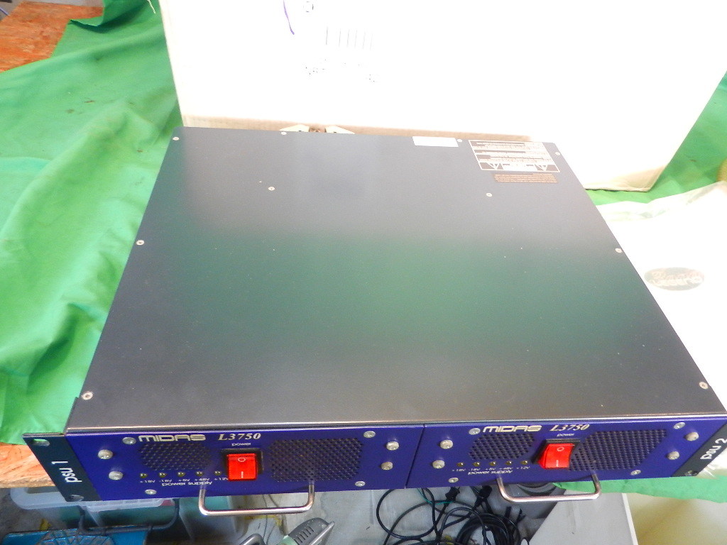 MN231002-005J MIDAS(マイダス)L3750 パワーサプライ 通電確認済み 動作未確認 電源 AV機器 家電 中古品 オーディオ機器_画像2
