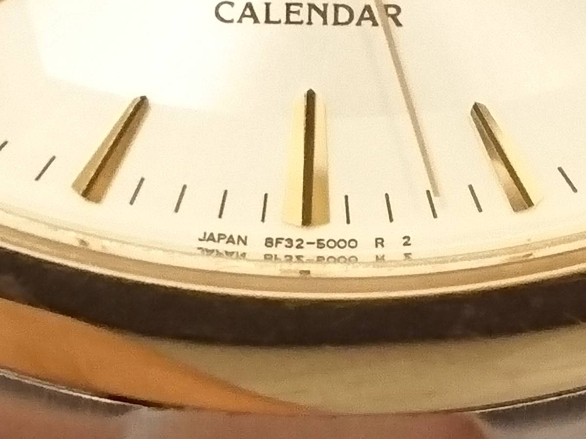 【美品】SEIKO セイコー PERPETUAL CALENDAR パーペチュアルカレンダー 8F32-5000 クォーツ腕時計/デイト/スクエアフェイス/03KO011401_画像3