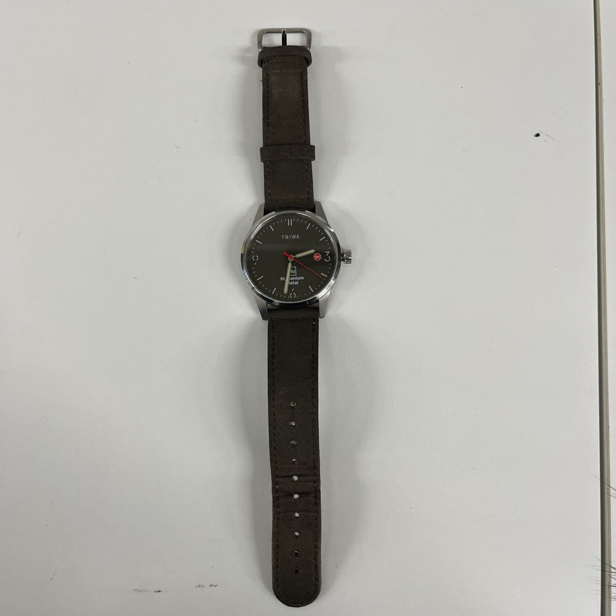 A1/【中古品】腕時計 TRLWA Hu humanium Metal 枠40.3㎜_画像1