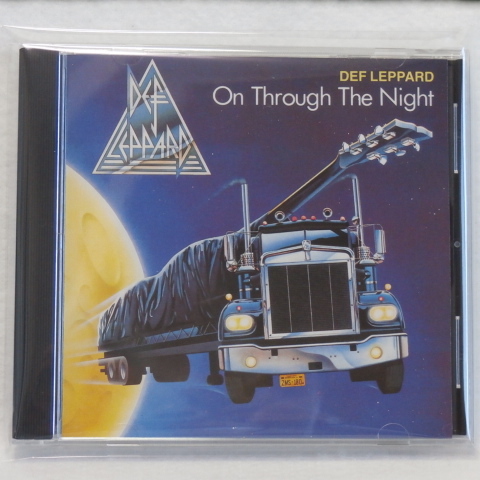 ＜美品＞ デフレパード  DEF LEPPARD /  On Through The Night   輸入盤（USA)の画像1