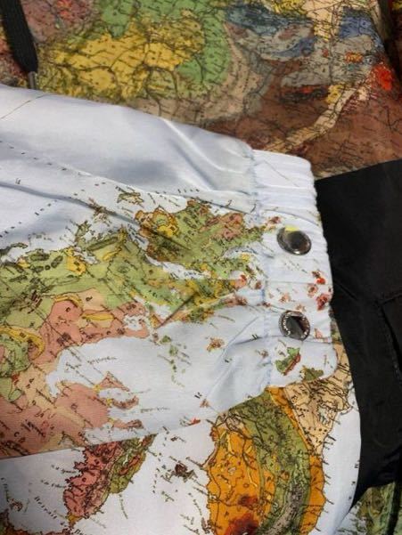 Burberry バーバリー 世界地図柄 フードジャケット L|Yahoo Burberry バーバリー 世界地図柄 フードジャケット L|Yahoo