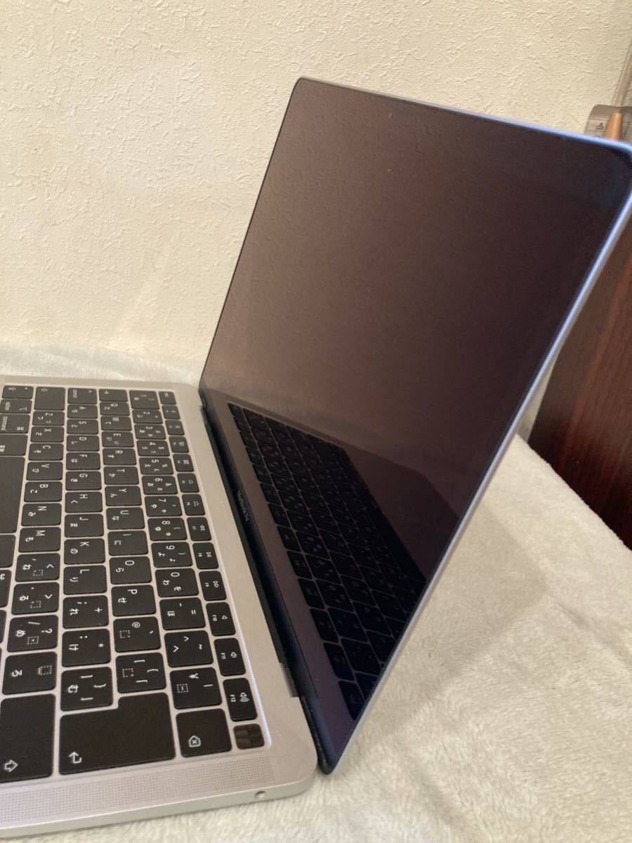 ジャンク Apple MacBook Pro (13-inch, 2018) A1932 EMC3184 ロジックボード無し部品取り 現状品 _画像3