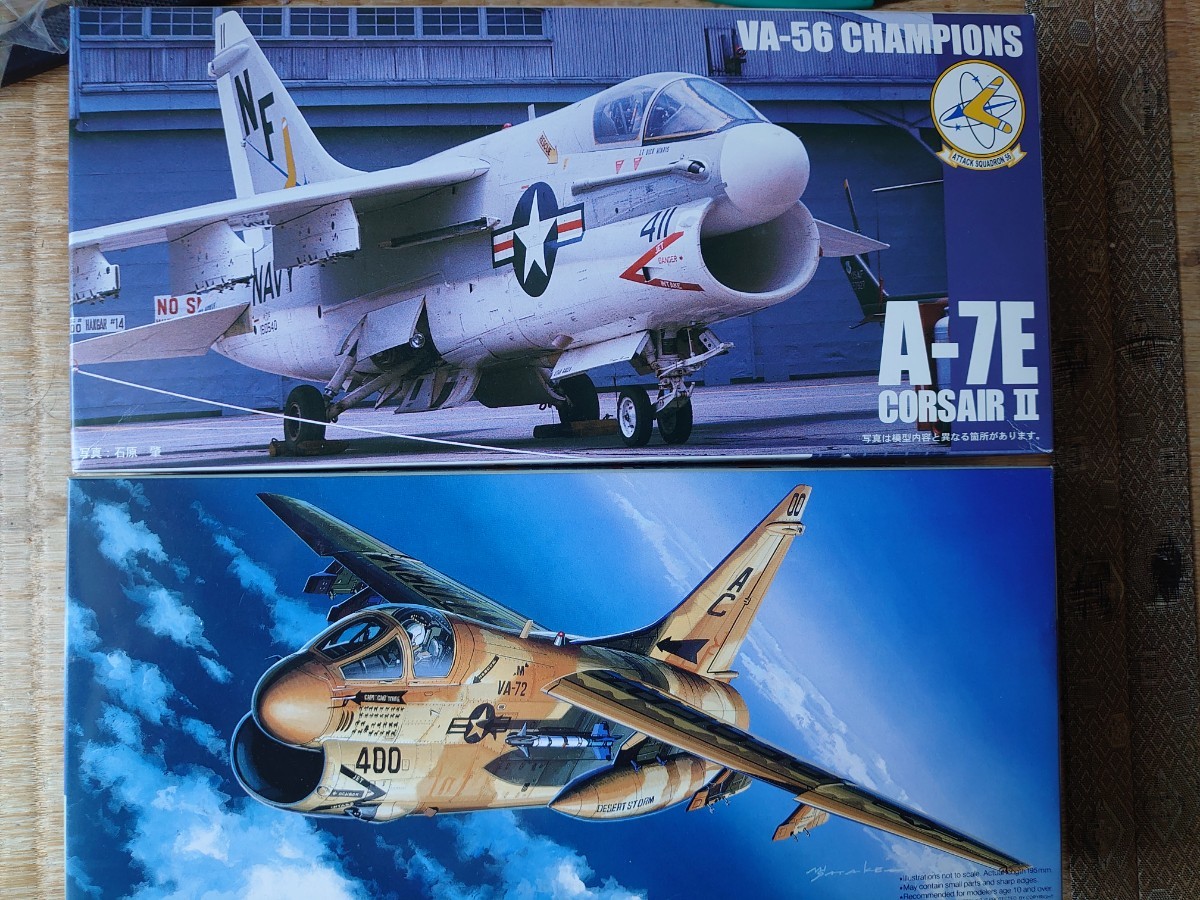 フジミ 1/72 35121 A-7E コルセアⅡ デザート・ストーム ＋ F-51 A-7E コルセアⅡ VA-56 チャンピオンズ_画像1