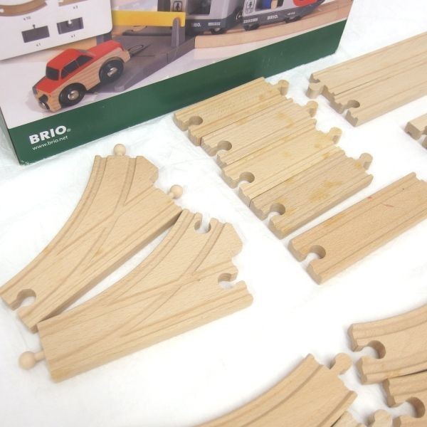 BRIO/ブリオ 33139 City Trnsport Set/シティートランスポートセット 木製レール 木のおもちゃ/80サイズ_画像4
