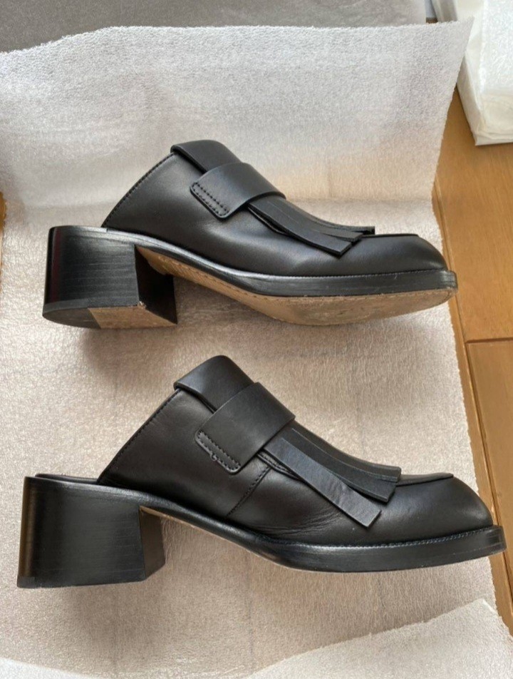 BOTTEGA VENETA ボッテガヴェネタ　ミュール　パンプス　35 ２３センチ位　黒 ブラック BLACK_画像2